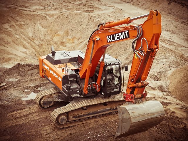 652234-excavator-1174428_1920